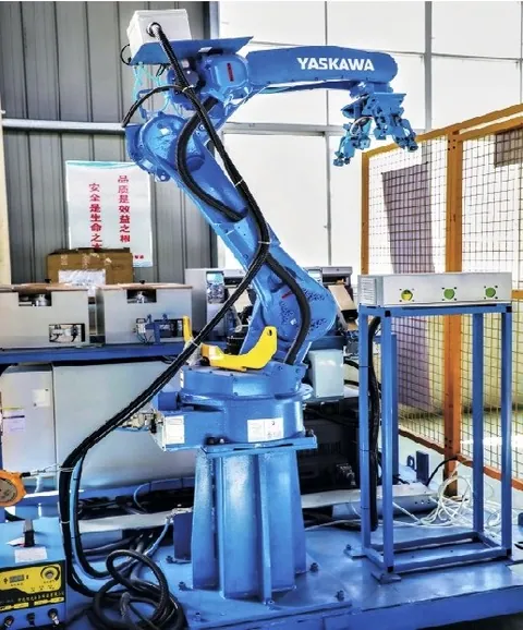 GP25-PR2-CA2-TCH2 tag-welding robot.