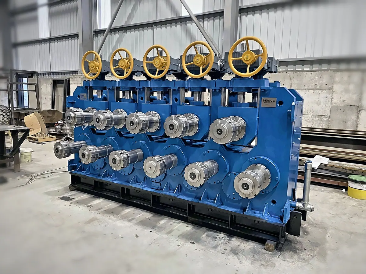 Straightening machine in the workshop